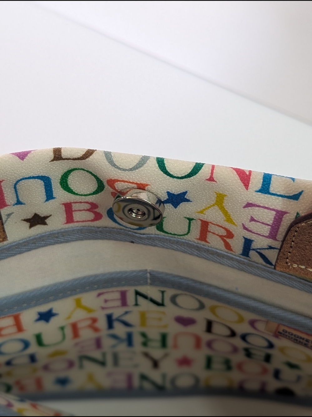 Dooney & Bourke Y2K Multicolor Logo Canvas Tote Bag White Leather Rainbow - Picture 12 of 16